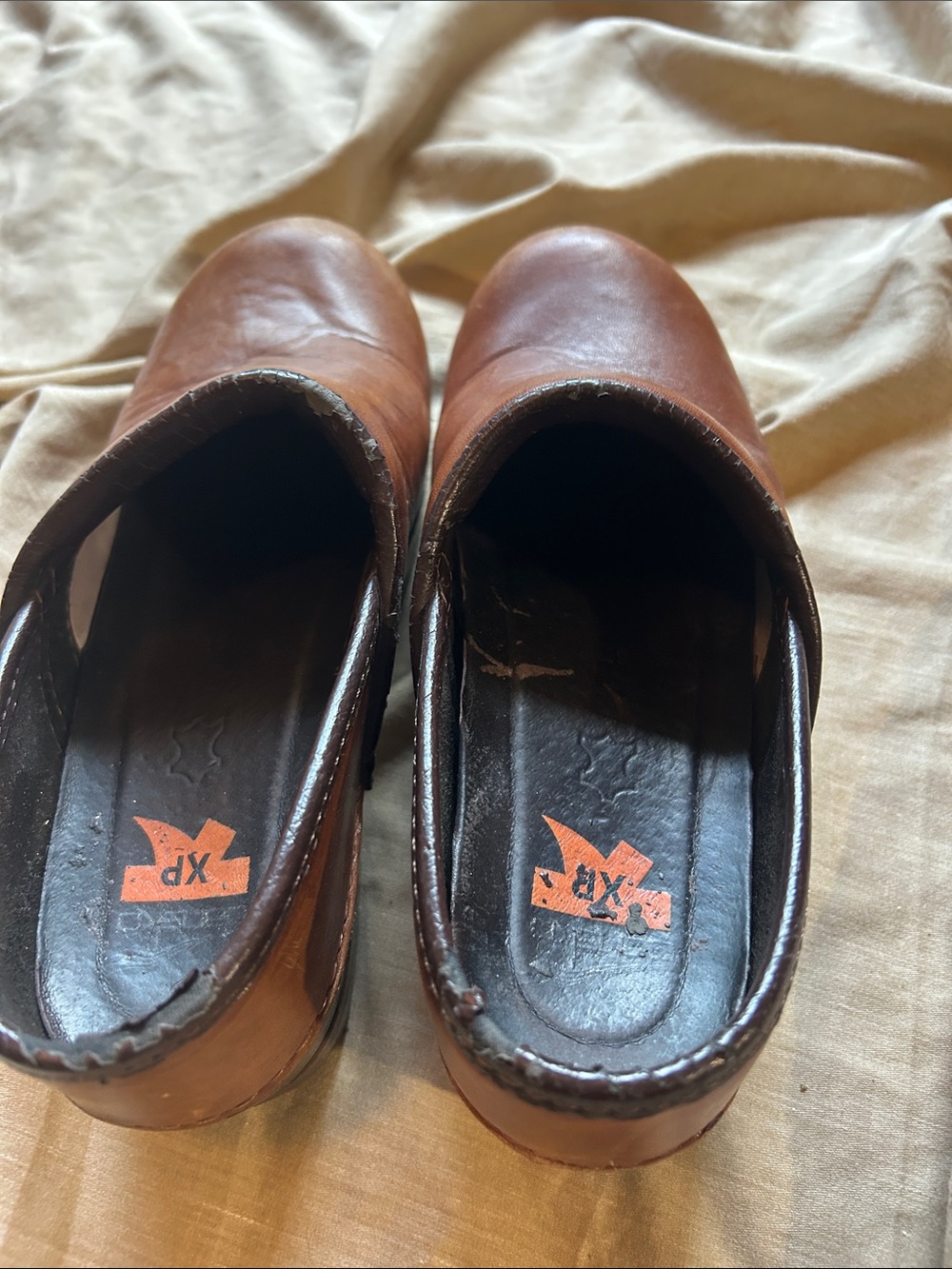 Dansko Brown Leather Women's Clogs - Picture 4 of 8